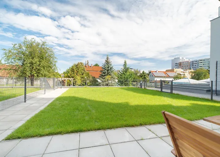 Garden Alte Donau